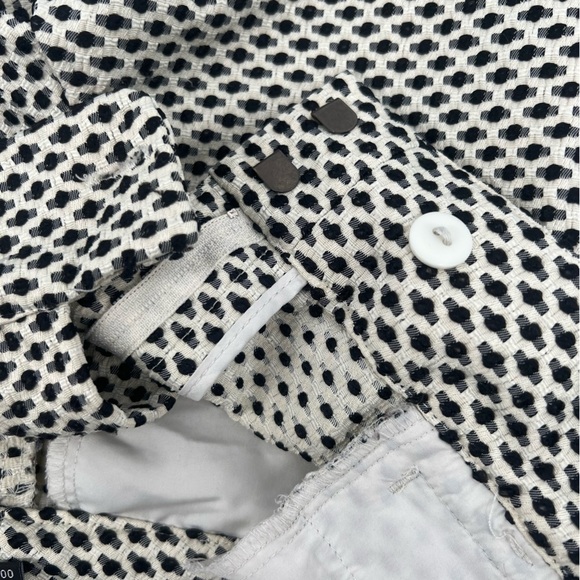 Ann Taylor Loft Black White Geometric Print Shorts Size 00 Women’s - Picture 5 of 7